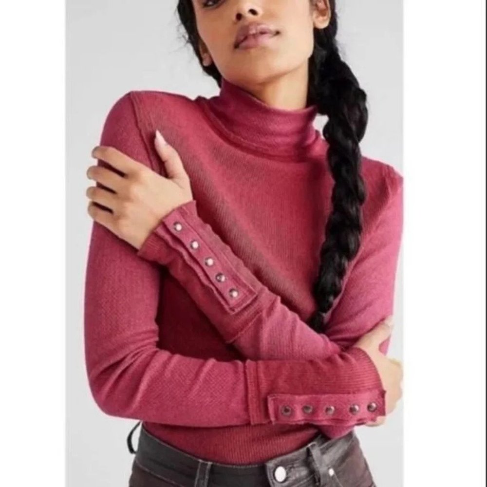 Free People Jojo Long Sleeve Thermal Shirt Size: Medium - Picture 2 of 5
